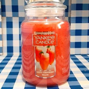 White Strawberry Bellini Yankee Candle